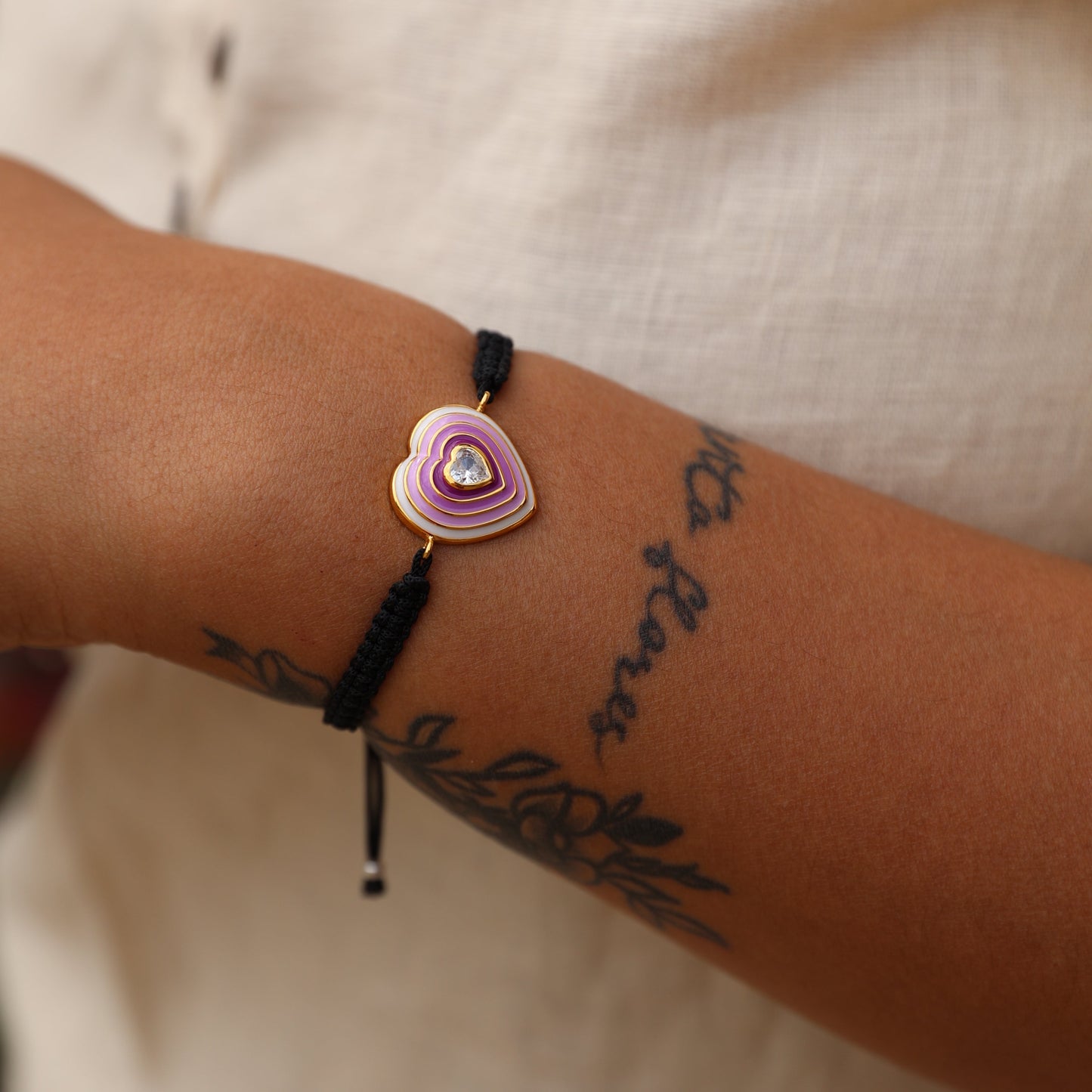 Boe Pop Heart Thread Bracelet