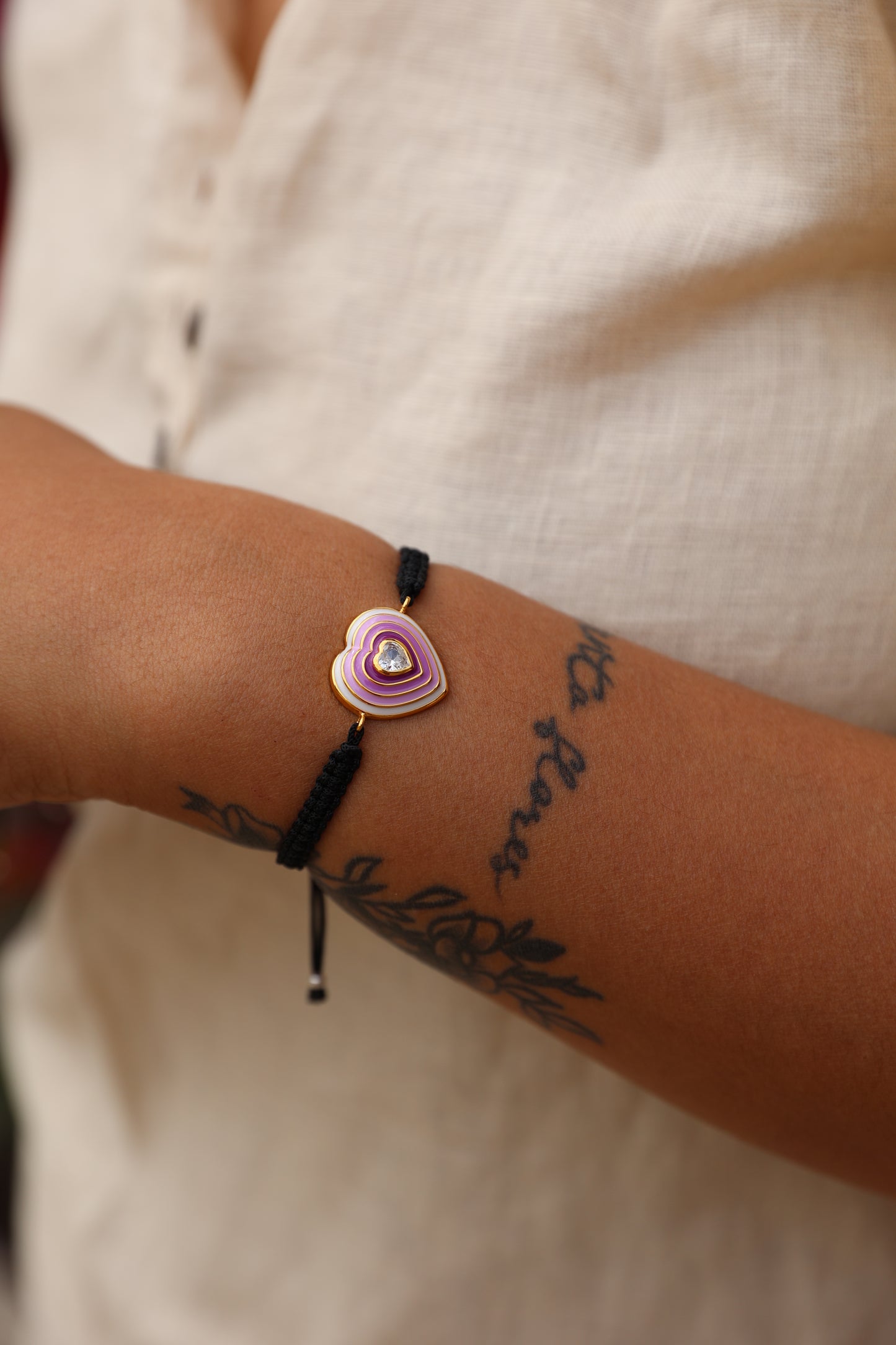 Boe Pop Heart Thread Bracelet